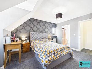 Master Bedroom- click for photo gallery